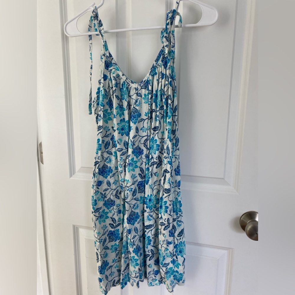 Old Navy Blue and White Floral Dress
